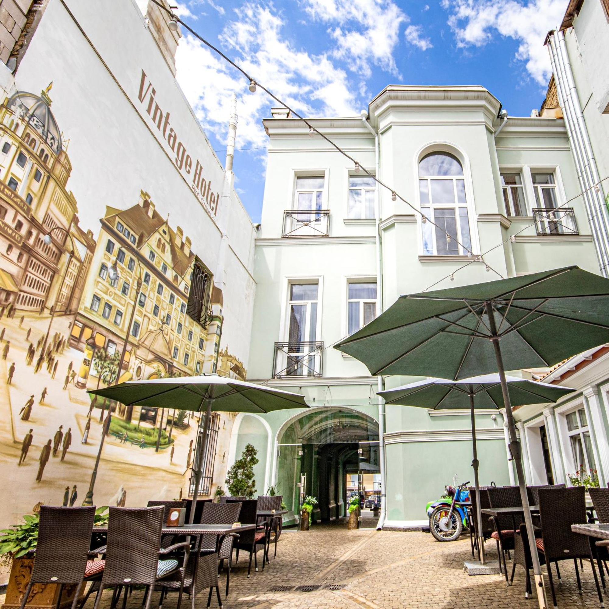 Vintage Art Hotel Odesa Exterior foto